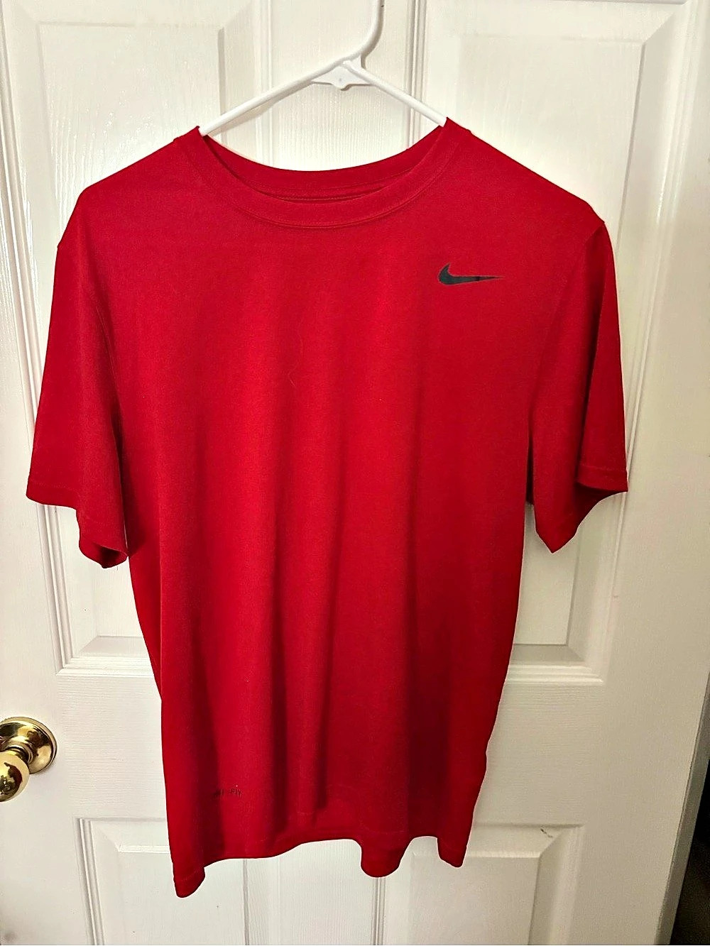 Nike Dri-FIT Athletic Tee in Red Like New